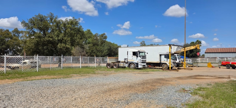 Commercial Property for Sale in Uraniaville North West